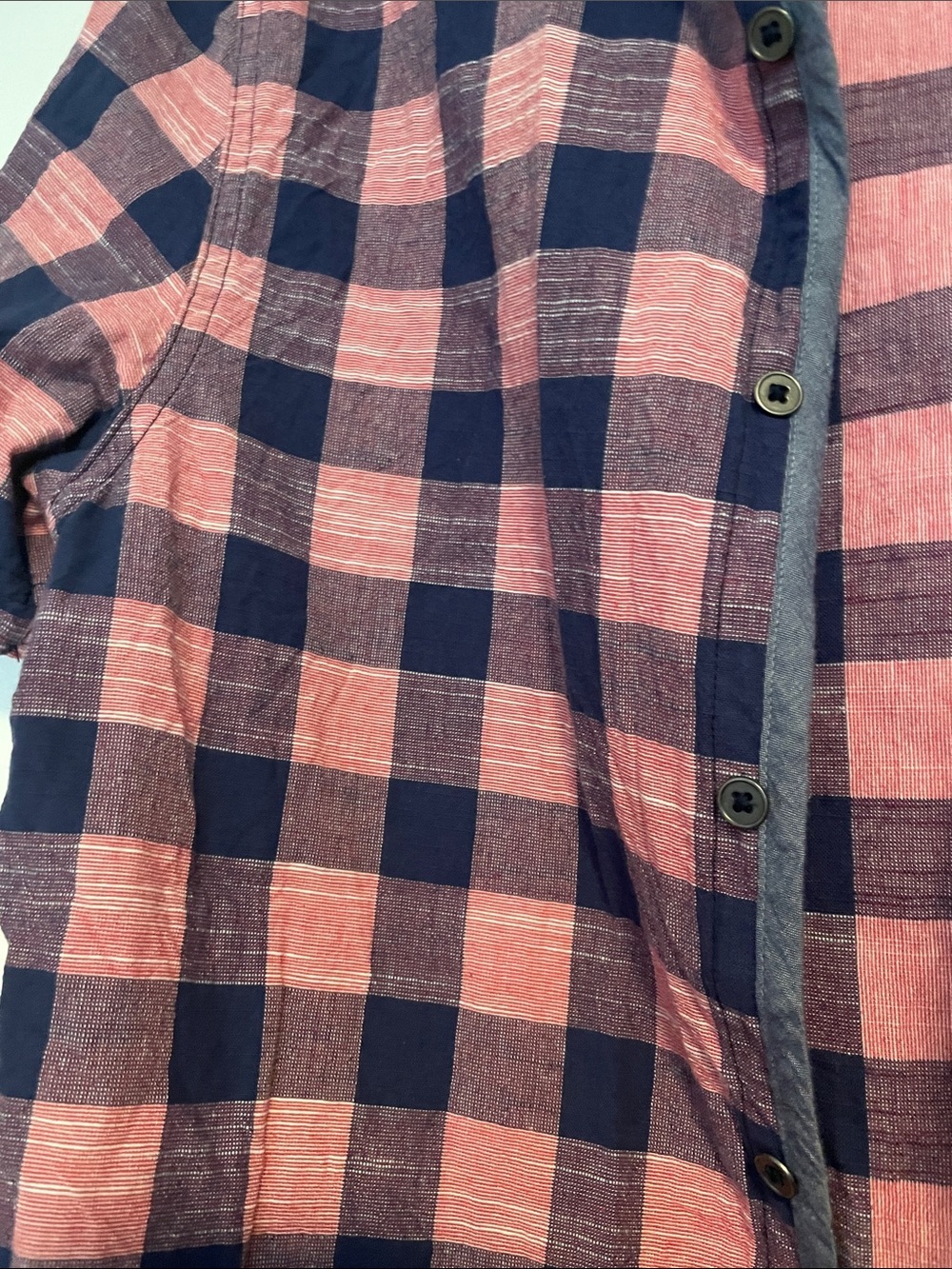NWOT! Flag & anthem Men's Short-Sleeve Pink and Navy Plaid Shirt Size Small - Picture 4 of 5